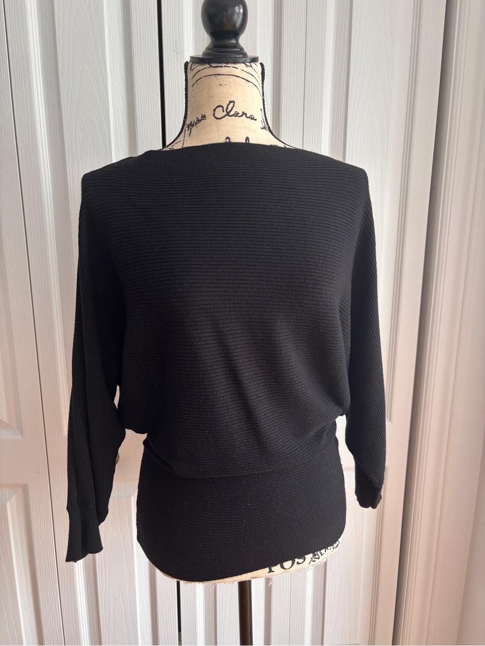 Dynamite On/Off Shoulder Ribbed Knit - Picture 3 of 6